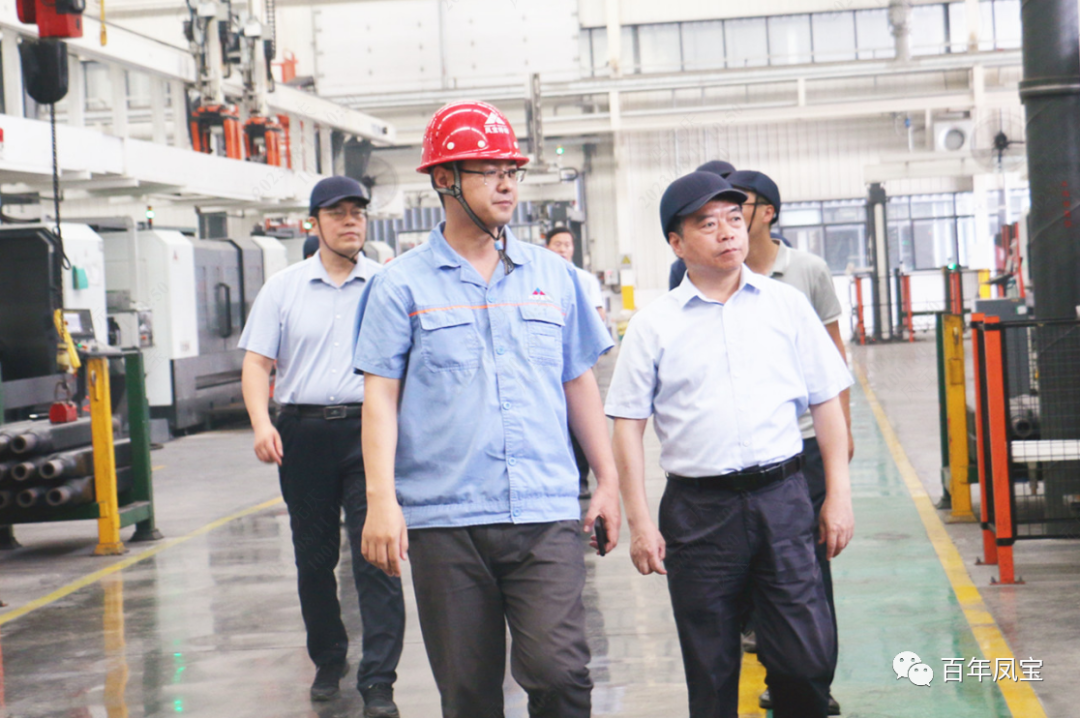 安阳市政协副主席侯合柱到欧冠网站_欧冠（中国）
集团调研指导工作