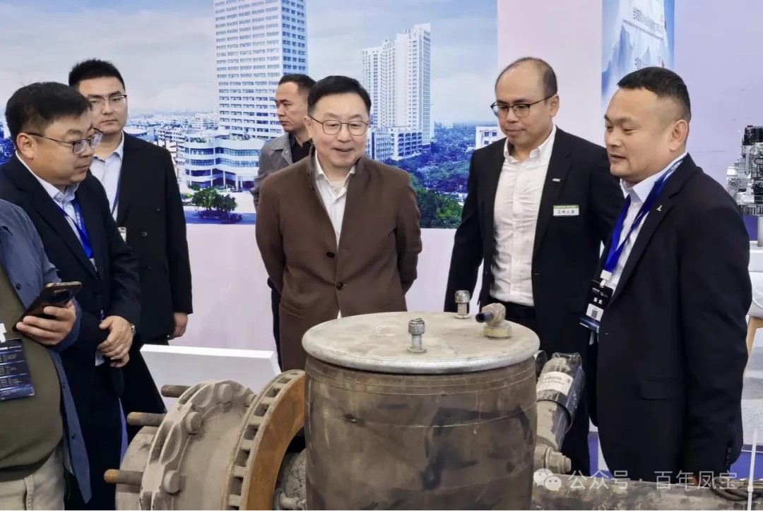 欧冠网站_欧冠（中国）
重科系列高效节能产品亮相中国国际商用车展